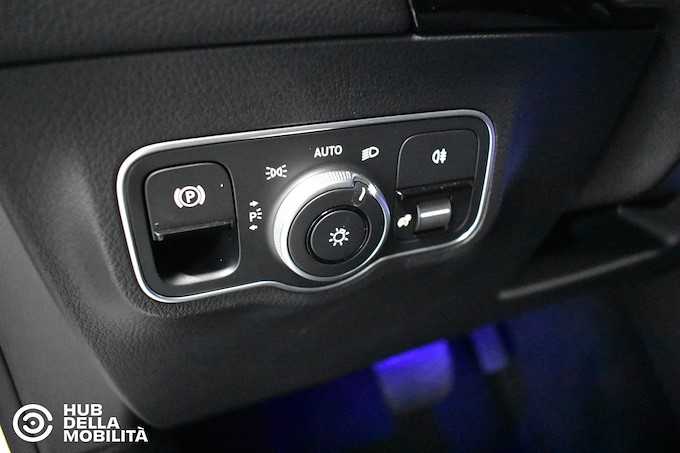 MERCEDES-BENZ EQA 250+ Progressive Advanced Plus